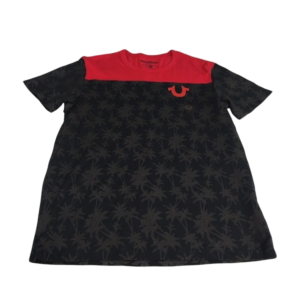 True Religion T-shirt Men’s Red Black Palm Tree Print Shortsleeve Size M NWOT